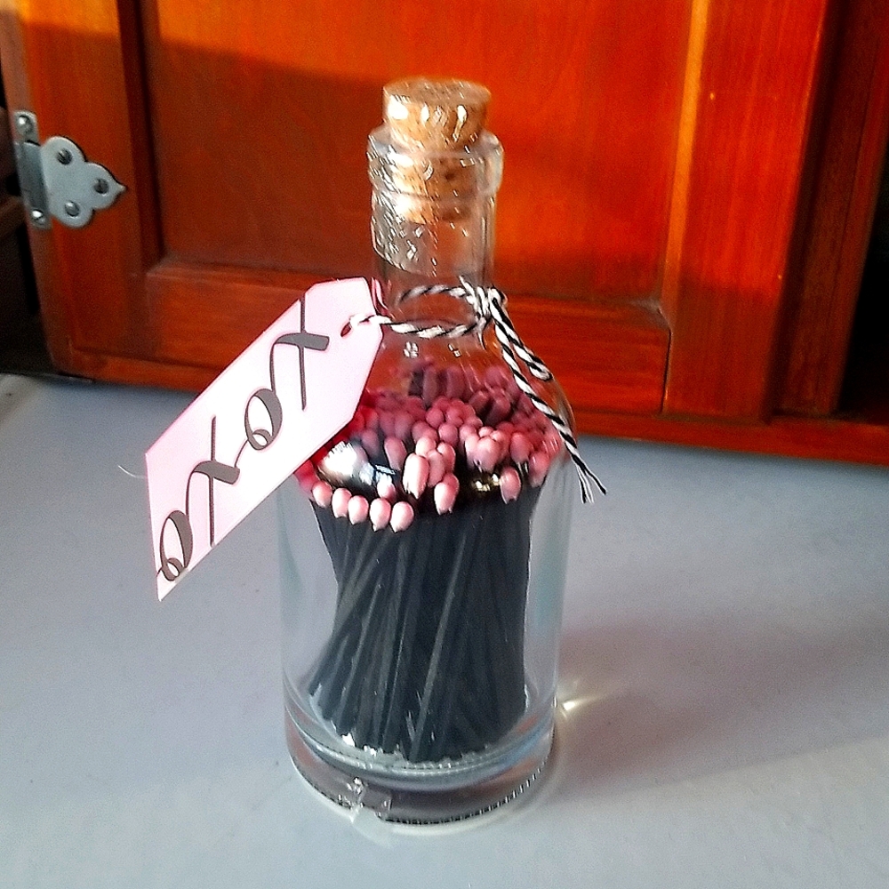 125ct XOXO Wood 3" Safety Matches in Glass Bottle With Bonus Free Candle!🥰